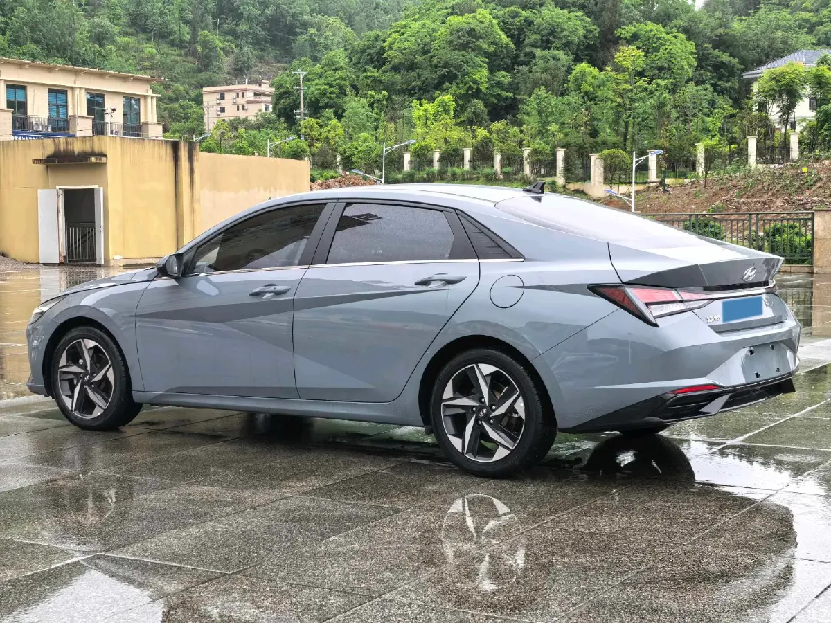 2021 Hyundai Elantra 1.5L 115HP L4 CVT,autocango,china used car exporter,china ev exporter,chinese used car exporter,chinese used ev exporter