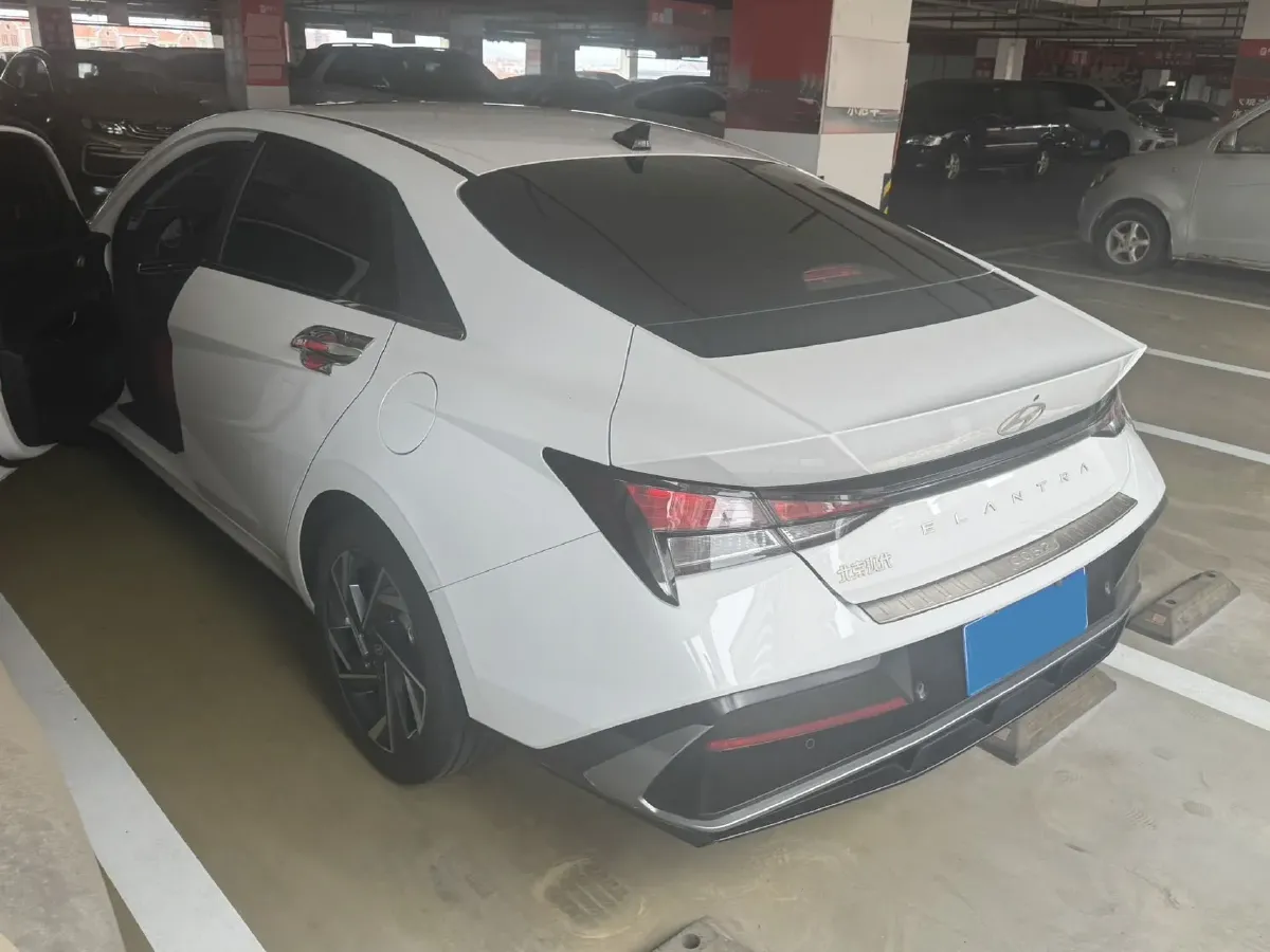 2023 Hyundai Elantra 1.5L 115HP L4 CVT,autocango,china used car exporter,china ev exporter,chinese used car exporter,chinese used ev exporter