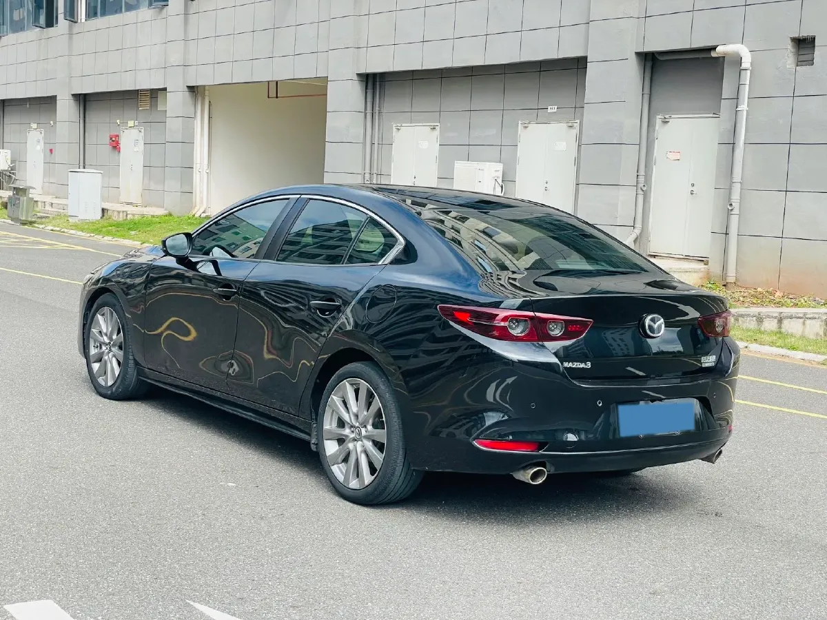 2021 Mazda 3 Axela 2.0L 158HP L4 6AT,autocango,china used car exporter,china ev exporter,chinese used car exporter,chinese used ev exporter