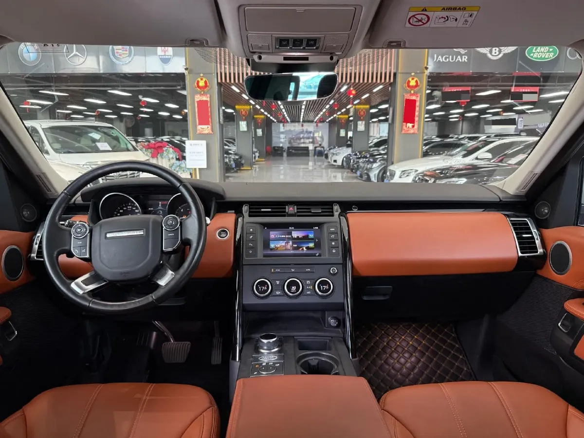 2017 Land Rover Discovery Sport 2.0T 241HP L4 9AT,autocango,china used car exporter,china ev exporter,chinese used car exporter,chinese used ev exporter