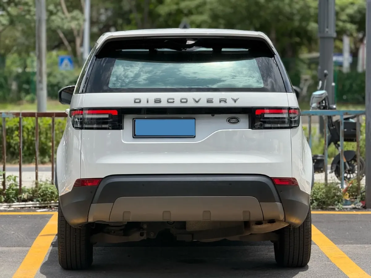 2017 Land Rover Discovery Sport 2.0T 241HP L4 9AT,autocango,china used car exporter,china ev exporter,chinese used car exporter,chinese used ev exporter