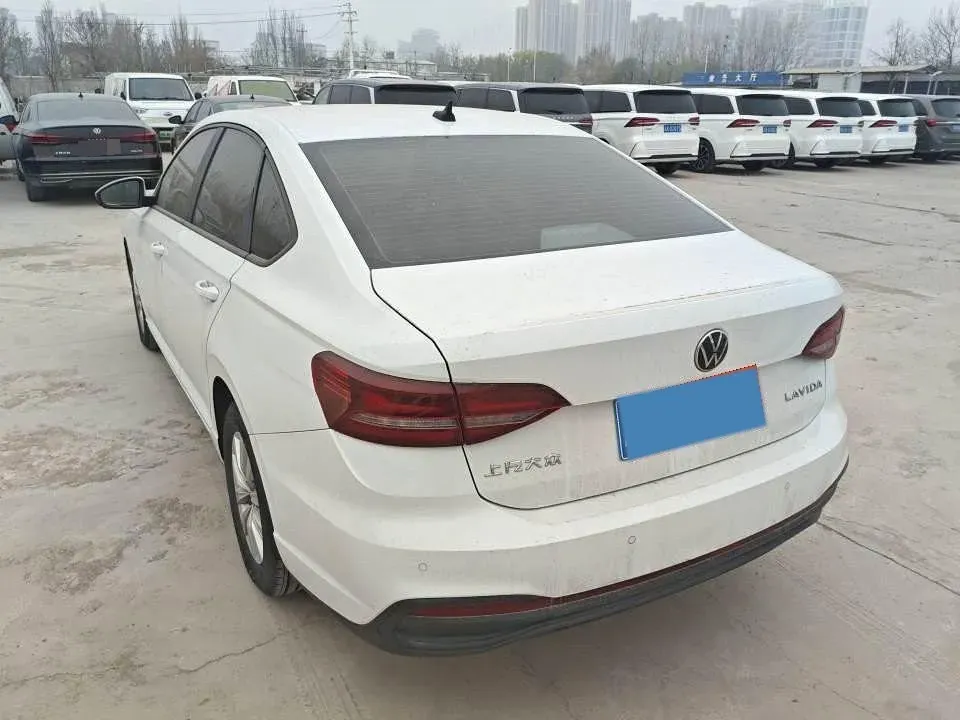 2023 Volkswagen Lavida 1.5L 110HP L4 6AT,autocango,china used car exporter,china ev exporter,chinese used car exporter,chinese used ev exporter