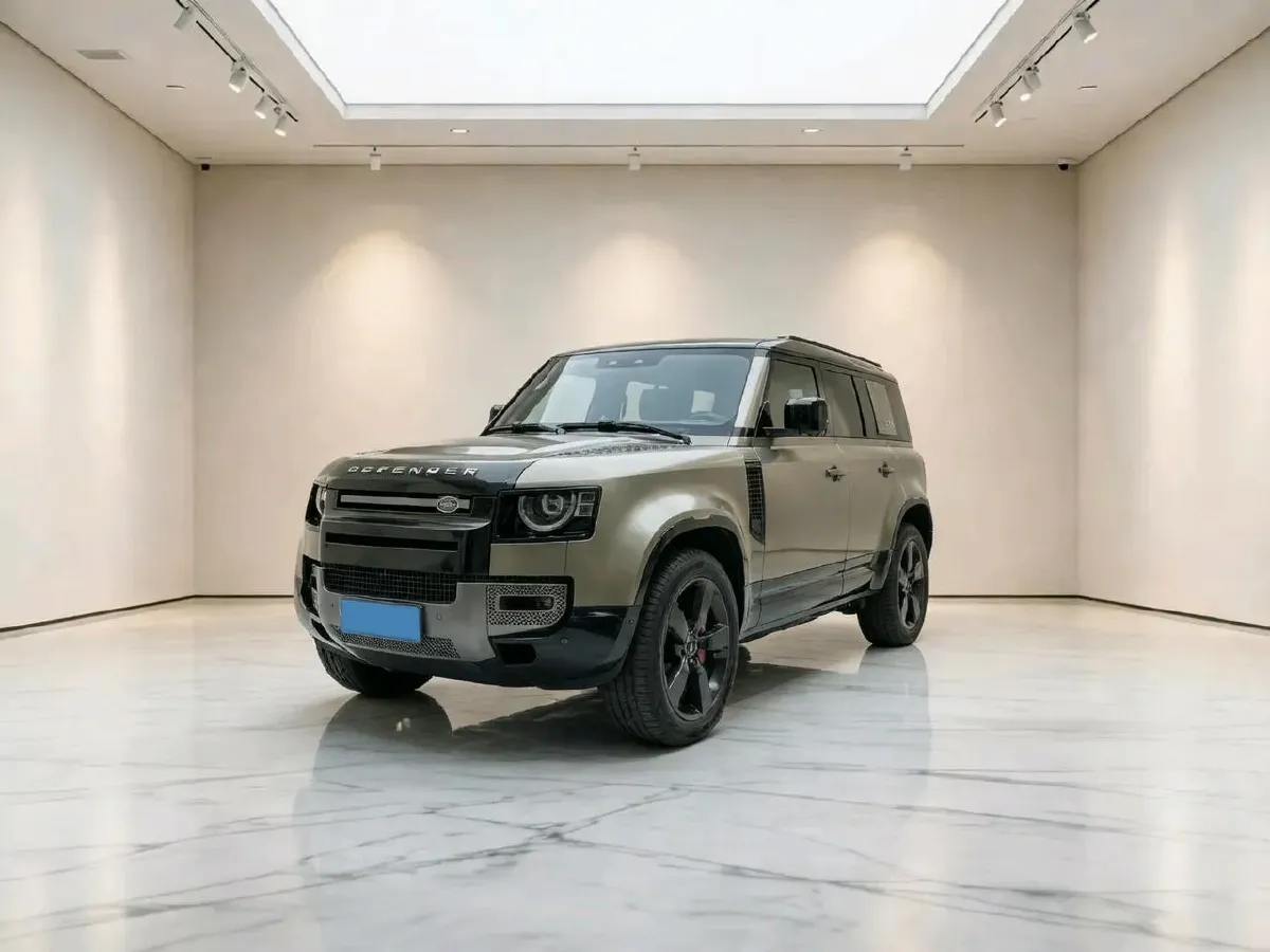 2022 Land Rover Defender 3.0T 400HP L6 8AT,autocango,china used car exporter,china ev exporter,chinese used car exporter,chinese used ev exporter