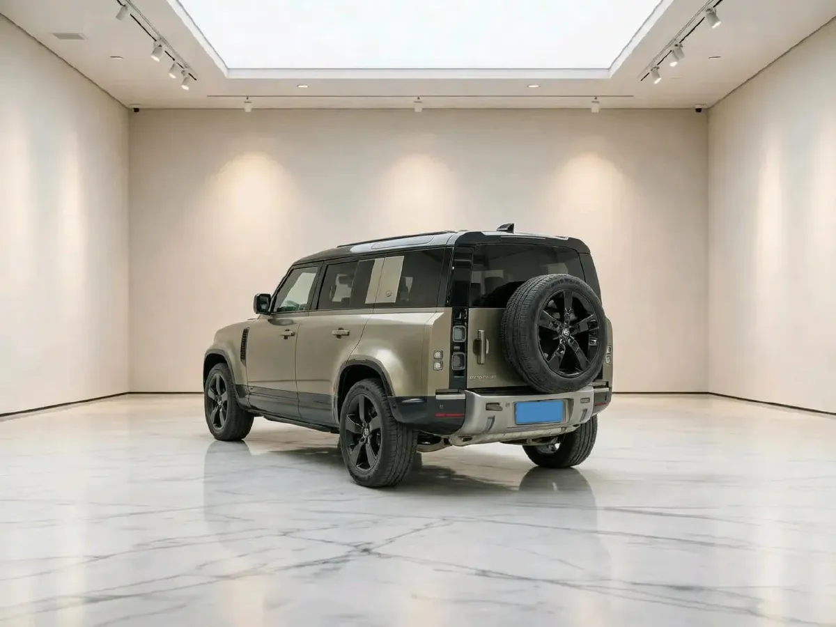 2022 Land Rover Defender 3.0T 400HP L6 8AT,autocango,china used car exporter,china ev exporter,chinese used car exporter,chinese used ev exporter