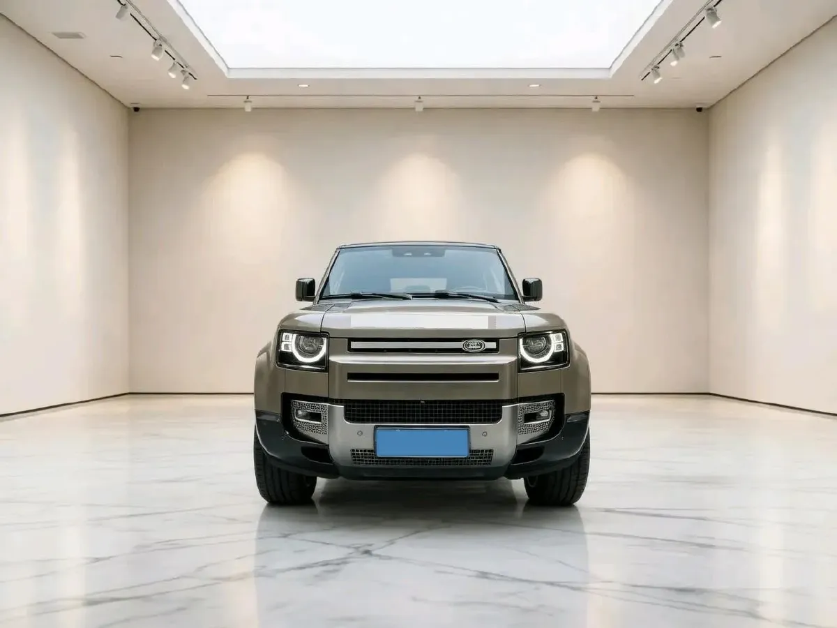 2022 Land Rover Defender 3.0T 400HP L6 8AT,autocango,china used car exporter,china ev exporter,chinese used car exporter,chinese used ev exporter