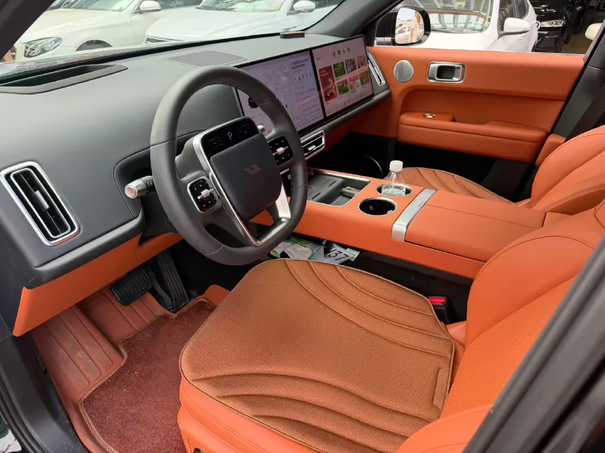 2025 Li L6 Range Extended 154HP L4 REEV,autocango,china used car exporter,china ev exporter,chinese used car exporter,chinese used ev exporter