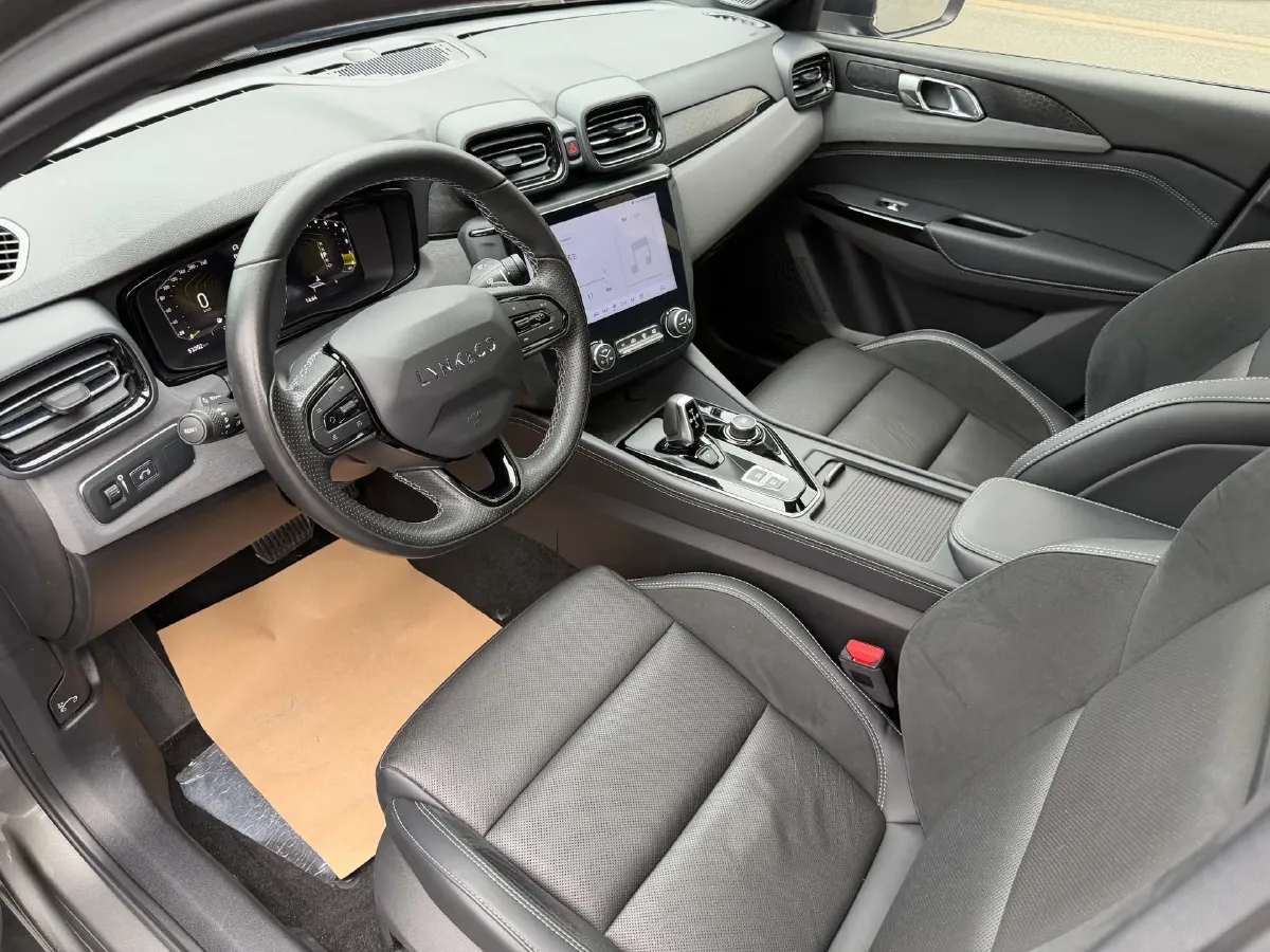 2022 LYNK&CO 03 1.5T 180HP L3 7DCT,autocango,china used car exporter,china ev exporter,chinese used car exporter,chinese used ev exporter