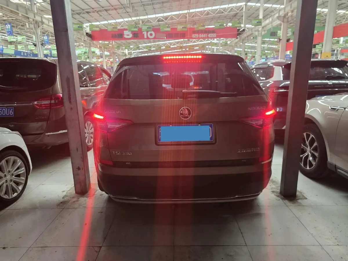 2018 Skoda Kodiak 2.0T 186HP L4 7DCT,autocango,china used car exporter,china ev exporter,chinese used car exporter,chinese used ev exporter