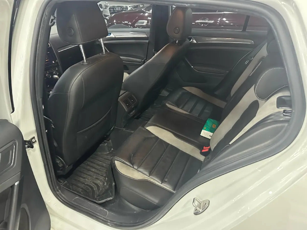 2019 BYD Song MAX 1.5T 160HP L4 6DCT PHEV 15.98KWH,autocango,china used car exporter,china ev exporter,chinese used car exporter,chinese used ev exporter