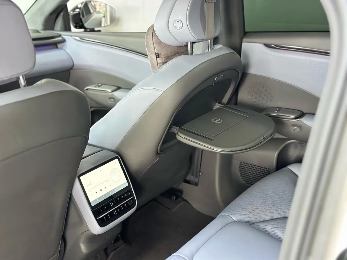 2025 Xpeng G7 BEV,autocango,china used car exporter,china ev exporter,chinese used car exporter,chinese used ev exporter