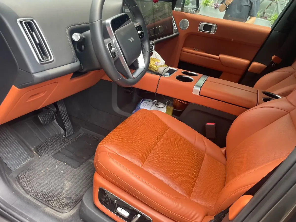 2022 Li L9 Range Extended 154HP REEV 42.6KWH,autocango,china used car exporter,china ev exporter,chinese used car exporter,chinese used ev exporter