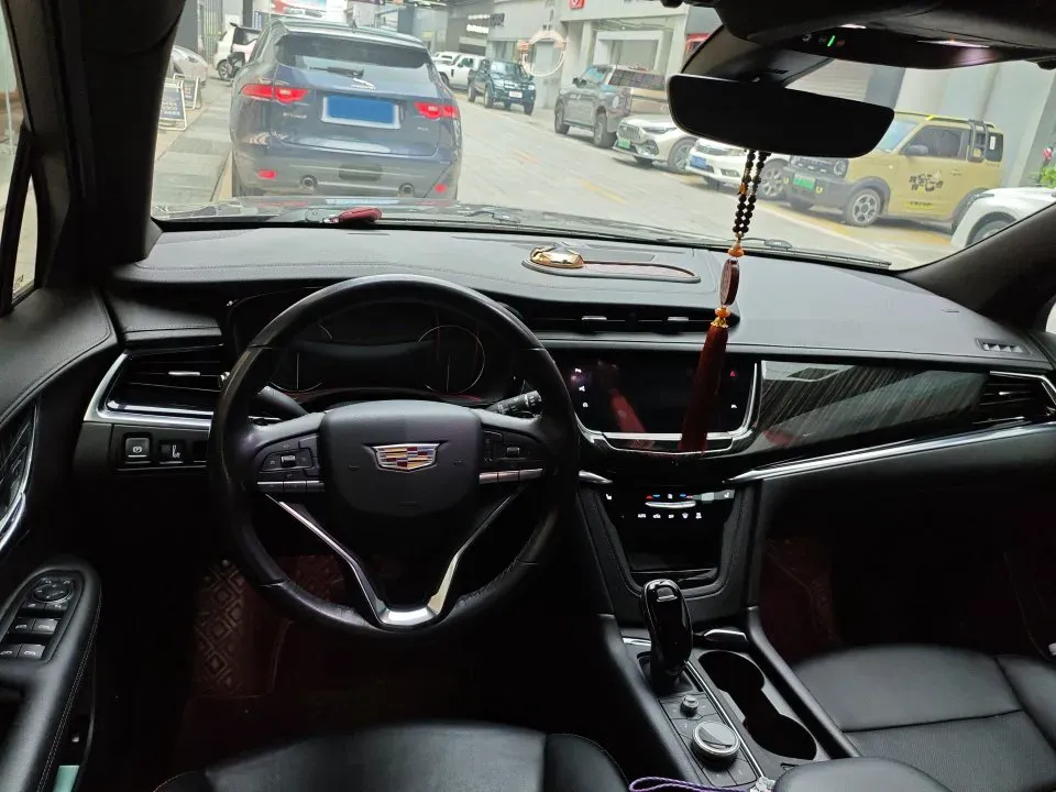 2020 Cadillac XT6 2.0T 241HP L4 9AT,autocango,china used car exporter,china ev exporter,chinese used car exporter,chinese used ev exporter