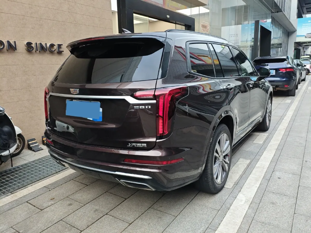 2020 Cadillac XT6 2.0T 241HP L4 9AT,autocango,china used car exporter,china ev exporter,chinese used car exporter,chinese used ev exporter
