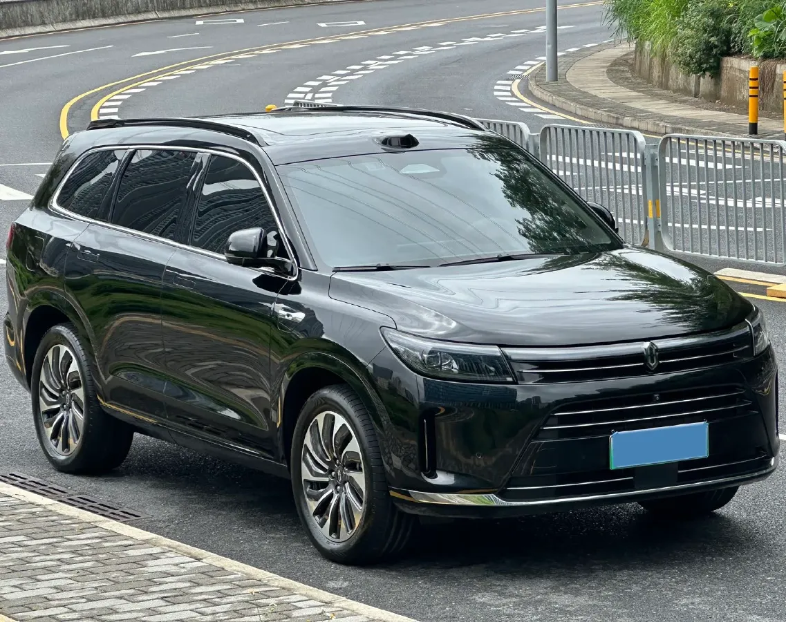 2024 AITO AITO M7 1.5T 152HP L4 REEV 40KWH,autocango,china used car exporter,china ev exporter,chinese used car exporter,chinese used ev exporter