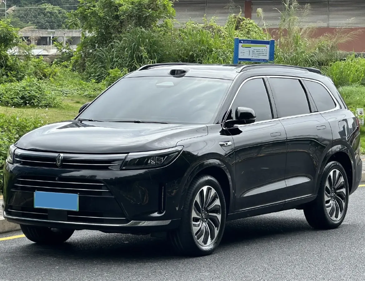 2024 AITO AITO M7 1.5T 152HP L4 REEV 40KWH,autocango,china used car exporter,china ev exporter,chinese used car exporter,chinese used ev exporter