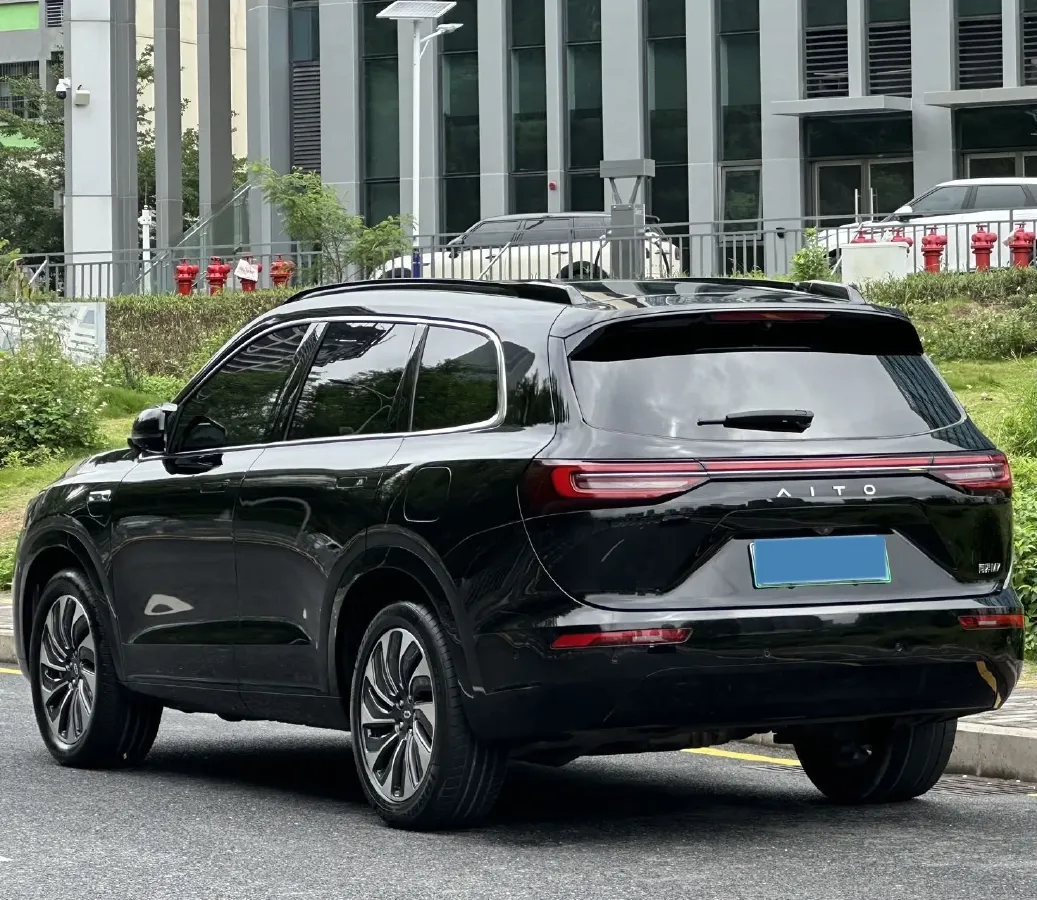 2024 AITO AITO M7 1.5T 152HP L4 REEV 40KWH,autocango,china used car exporter,china ev exporter,chinese used car exporter,chinese used ev exporter