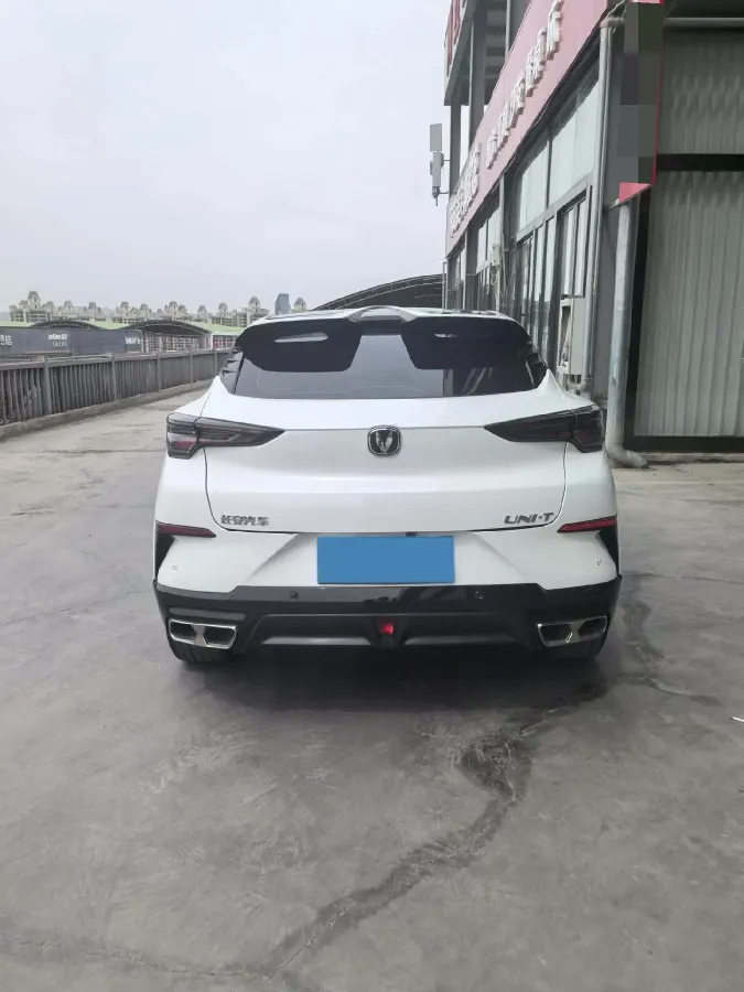 2023 ChangAn UNI-T 1.5T 188HP L4 7DCT,autocango,china used car exporter,china ev exporter,chinese used car exporter,chinese used ev exporter