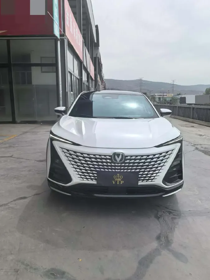 2023 ChangAn UNI-T 1.5T 188HP L4 7DCT,autocango,china used car exporter,china ev exporter,chinese used car exporter,chinese used ev exporter