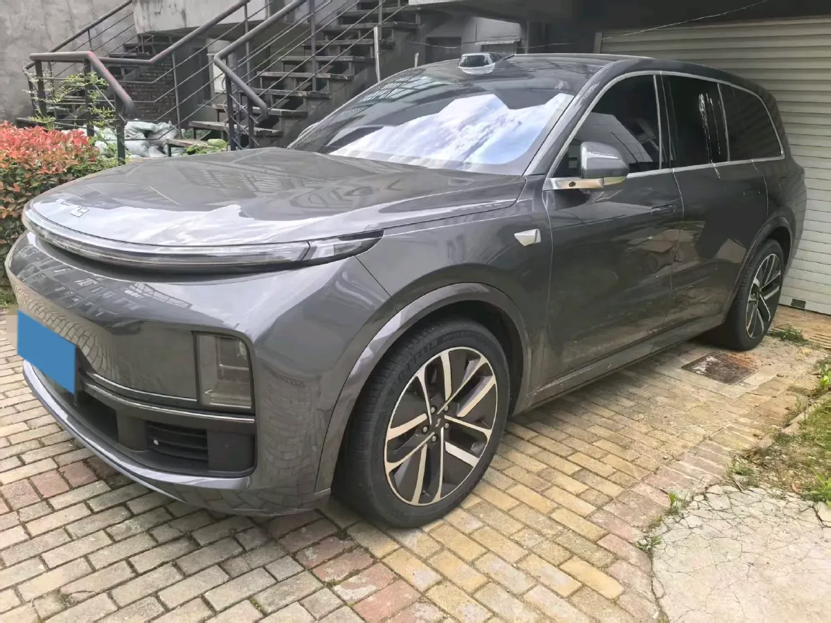 2022 Li L9 Range Extended 154HP REEV 42.6KWH,autocango,china used car exporter,china ev exporter,chinese used car exporter,chinese used ev exporter