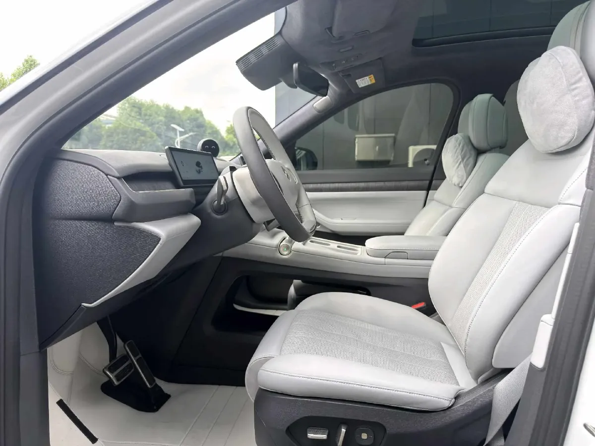 2023 NIO ES8 BEV 100KWH,autocango,china used car exporter,china ev exporter,chinese used car exporter,chinese used ev exporter