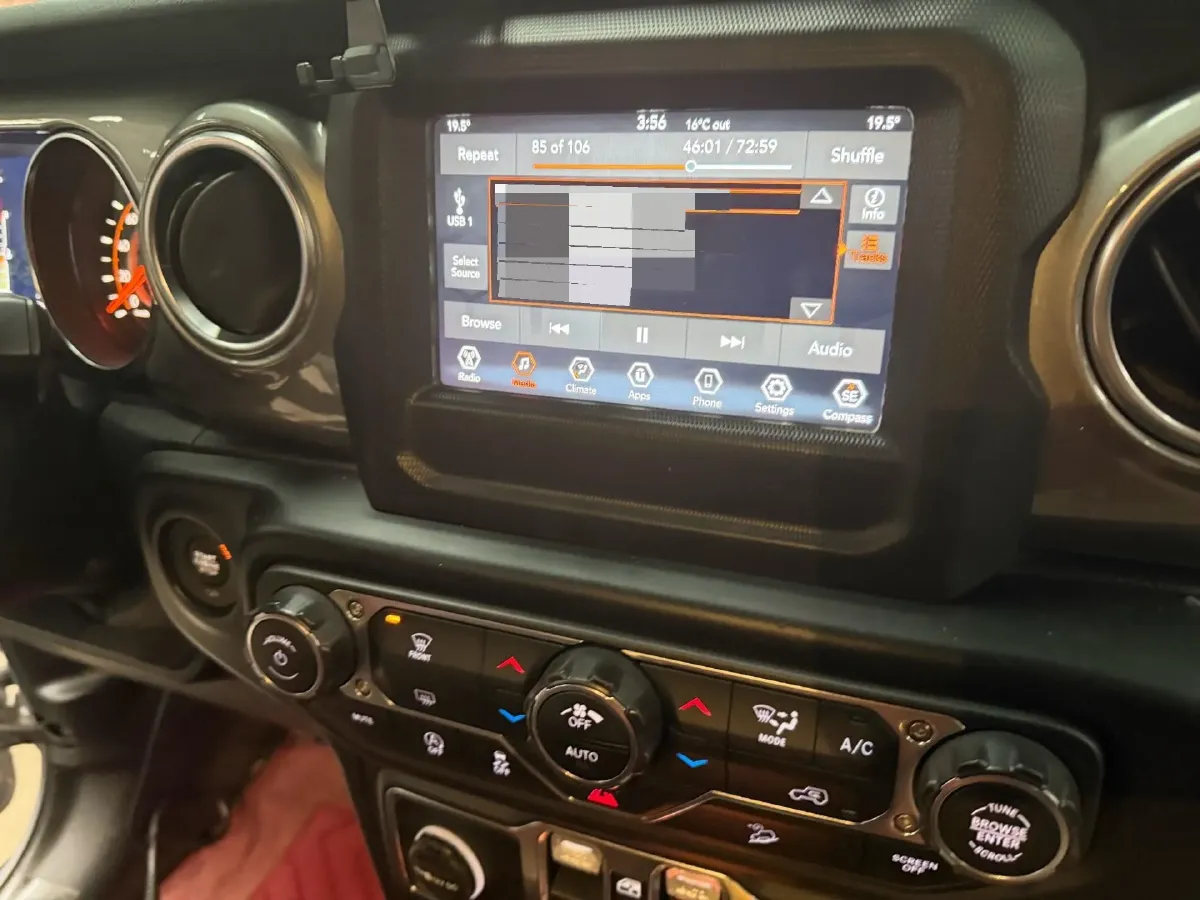 2019 Jeep Wrangler 2.0T 266HP L4 8AT,autocango,china used car exporter,china ev exporter,chinese used car exporter,chinese used ev exporter