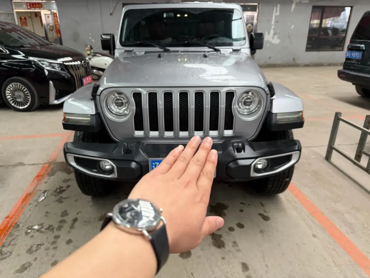 2019 Jeep Wrangler 2.0T 266HP L4 8AT,autocango,china used car exporter,china ev exporter,chinese used car exporter,chinese used ev exporter