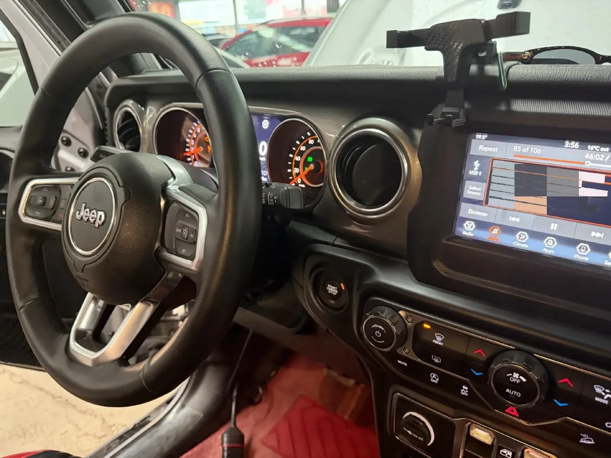 2019 Jeep Wrangler 2.0T 266HP L4 8AT,autocango,china used car exporter,china ev exporter,chinese used car exporter,chinese used ev exporter