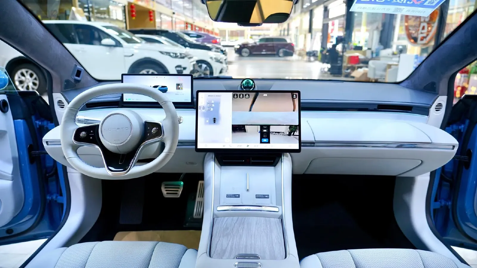 2025 Luxeed S7 BEV 82KWH,autocango,china used car exporter,china ev exporter,chinese used car exporter,chinese used ev exporter