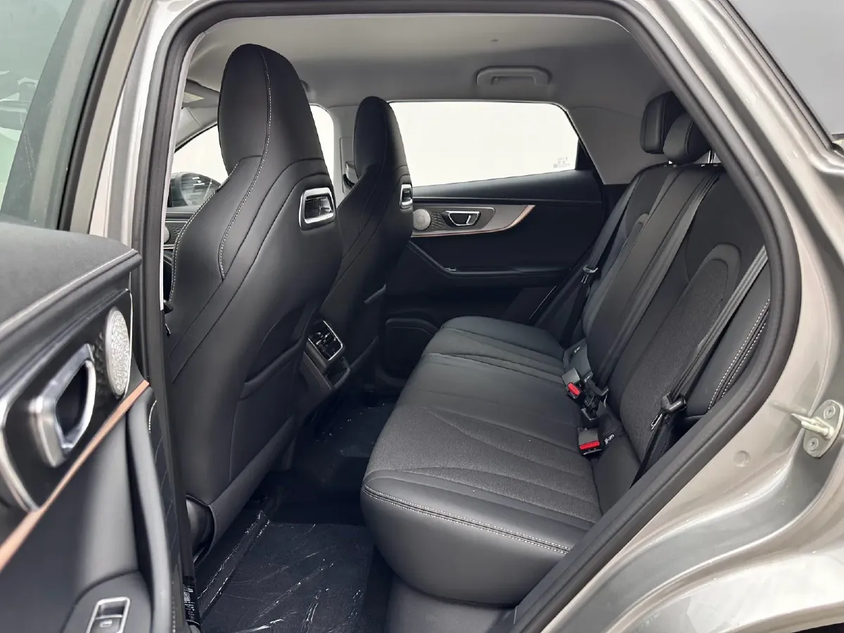 2025 Chery Tiggo 5x 1.5T 156HP L4 CVT,autocango,china used car exporter,china ev exporter,chinese used car exporter,chinese used ev exporter