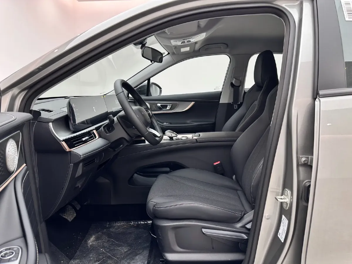 2025 Chery Tiggo 5x 1.5T 156HP L4 CVT,autocango,china used car exporter,china ev exporter,chinese used car exporter,chinese used ev exporter