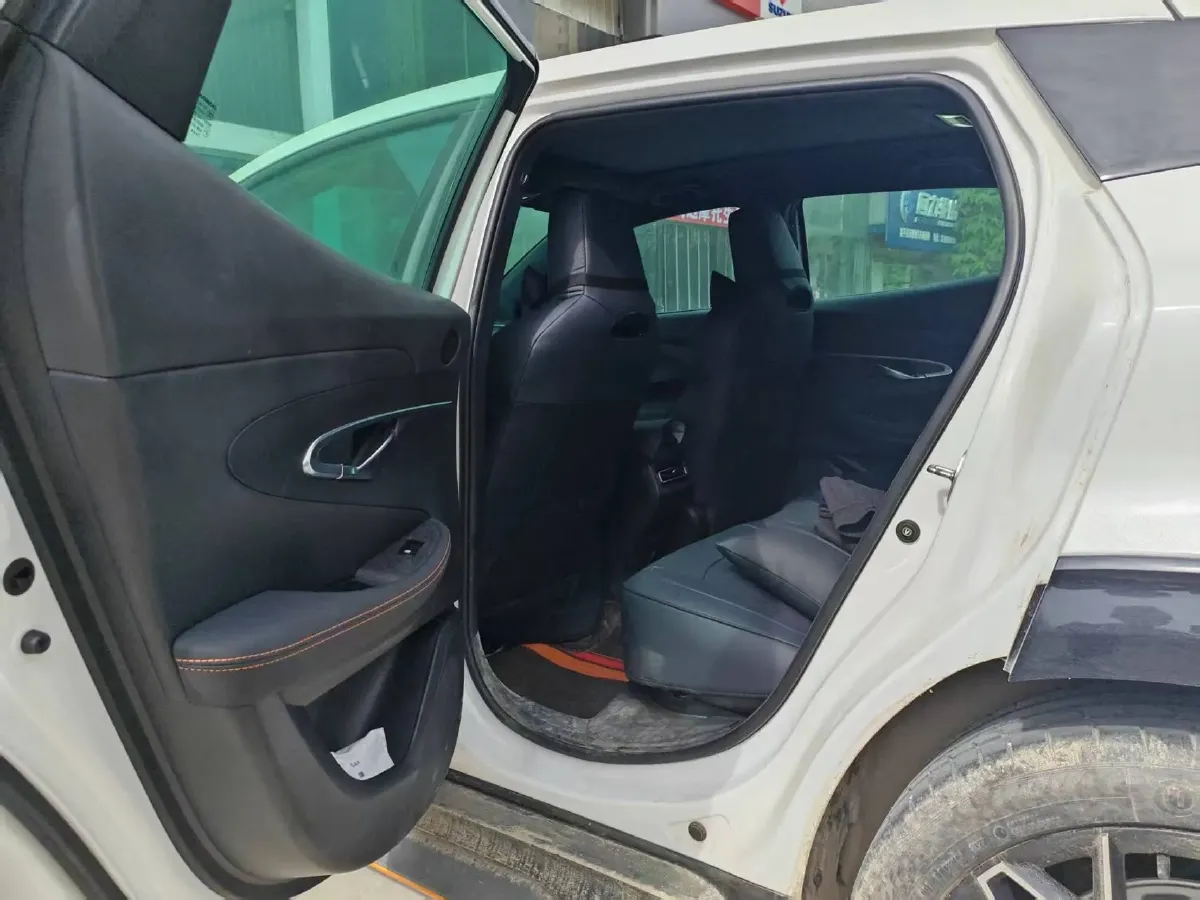 2022 ChangAn UNI-T 1.5T 188HP L4 7DCT,autocango,china used car exporter,china ev exporter,chinese used car exporter,chinese used ev exporter