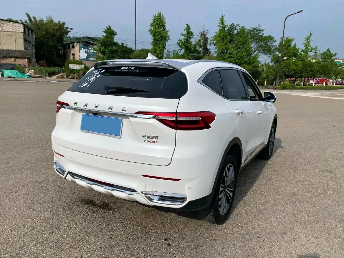 2020 Haval F7 2.0T 224HP L4 7DCT,autocango,china used car exporter,china ev exporter,chinese used car exporter,chinese used ev exporter