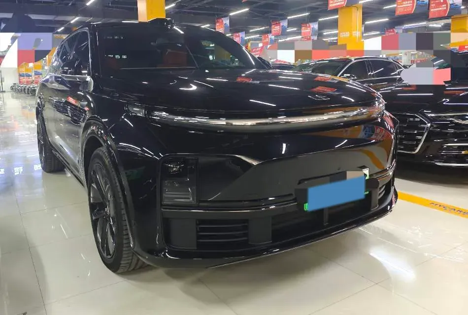 2024 Li L8 Range Extended 154HP REEV 52.3KWH,autocango,china used car exporter,china ev exporter,chinese used car exporter,chinese used ev exporter