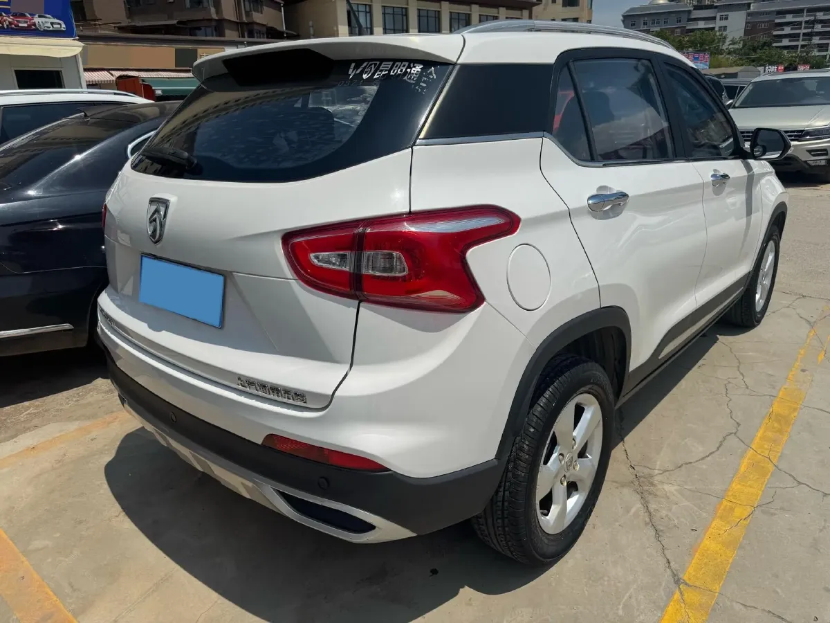 2017 BaoJun 510 1.5L 112HP L4 6MT,autocango,china used car exporter,china ev exporter,chinese used car exporter,chinese used ev exporter