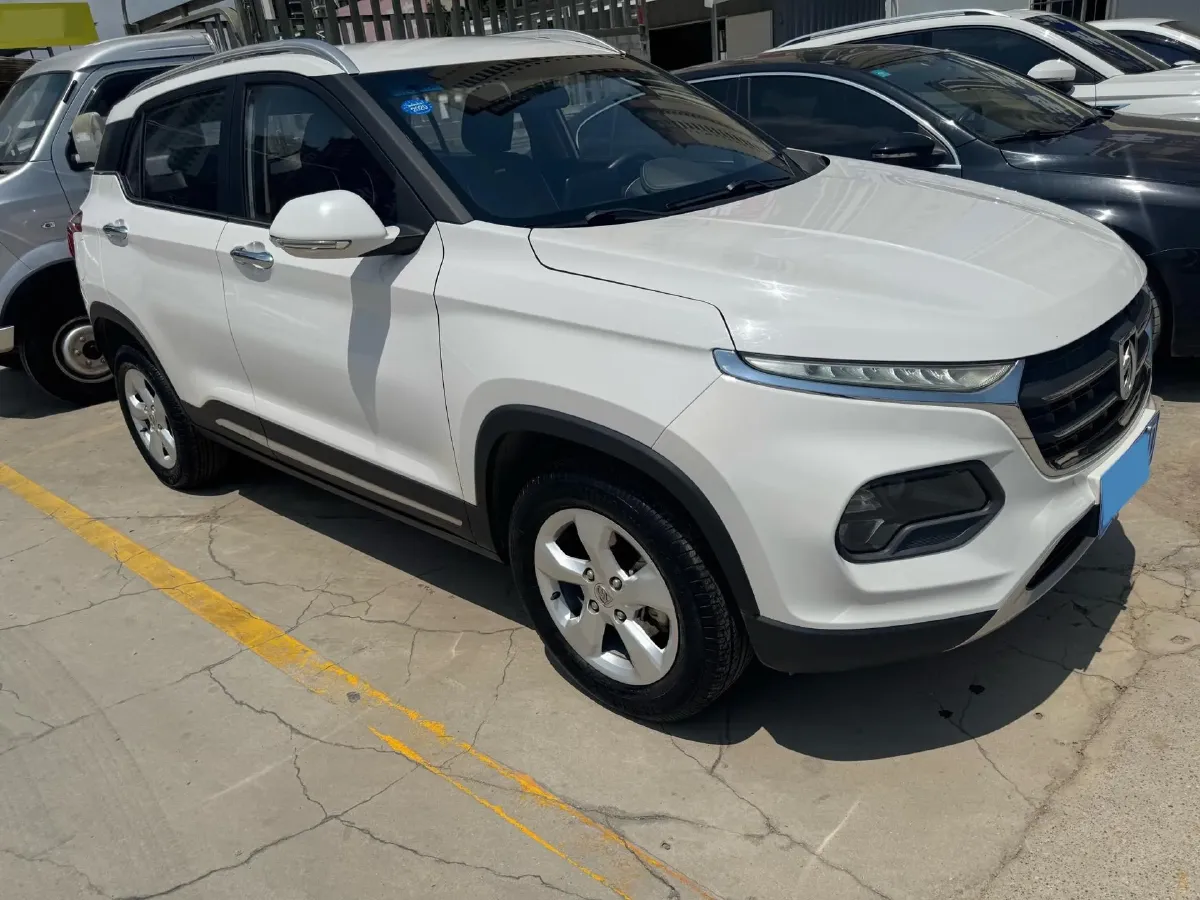 2017 BaoJun 510 1.5L 112HP L4 6MT,autocango,china used car exporter,china ev exporter,chinese used car exporter,chinese used ev exporter