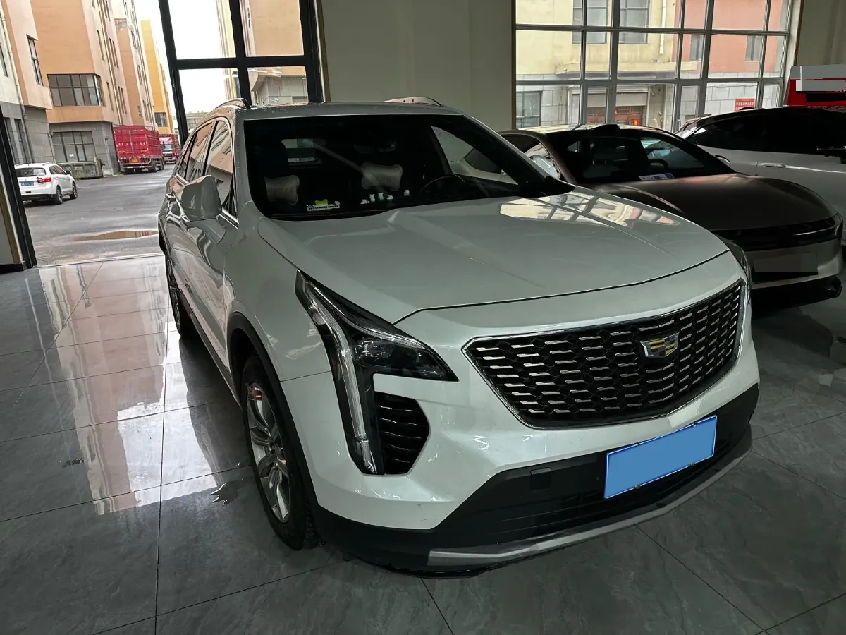 2020 Cadillac XT4 2.0T 237HP L4 9AT,autocango,china used car exporter,china ev exporter,chinese used car exporter,chinese used ev exporter
