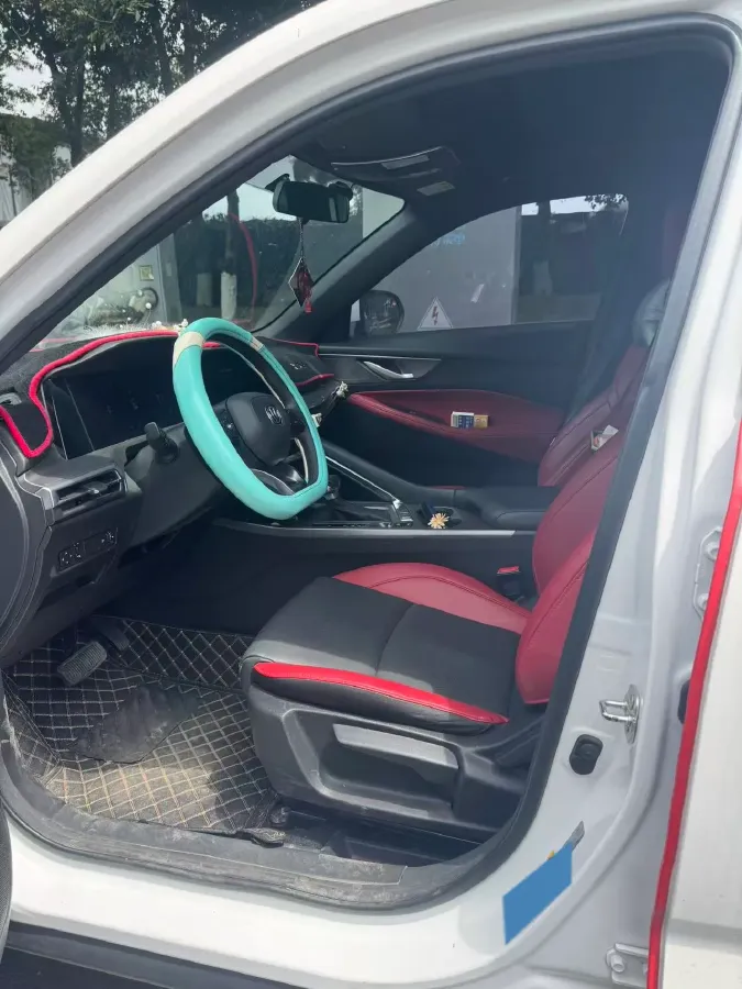2021 ChangAn CS35 Plus 1.4T 160HP L4 7DCT,autocango,china used car exporter,china ev exporter,chinese used car exporter,chinese used ev exporter