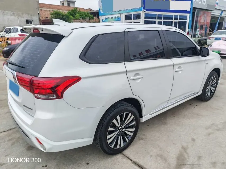 2025 Geely Galaxy E8 BEV 76KWH,autocango,china used car exporter,china ev exporter,chinese used car exporter,chinese used ev exporter