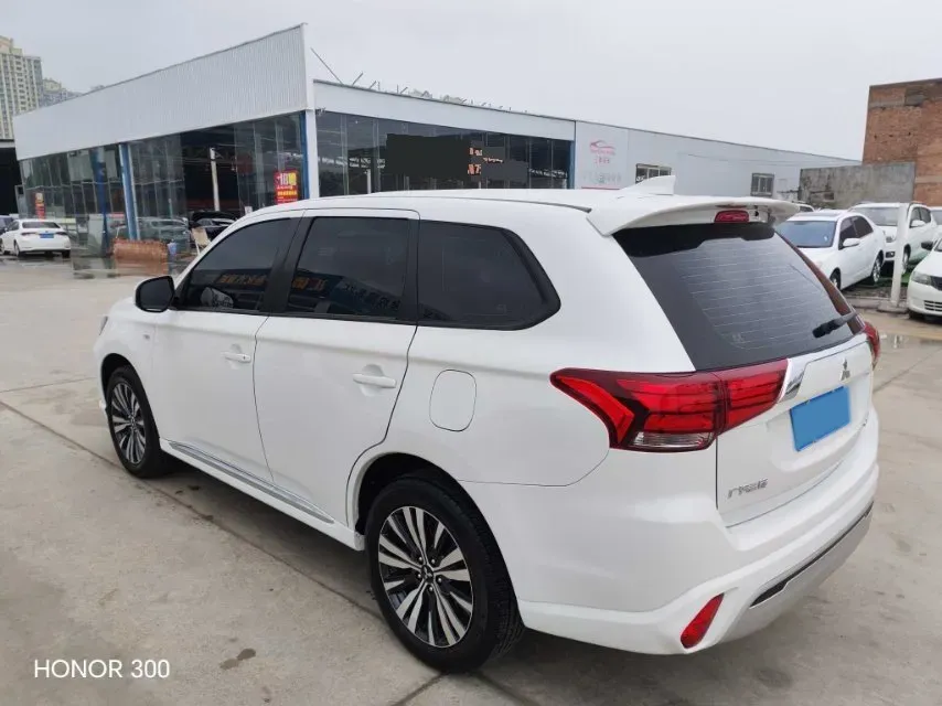 2025 Geely Galaxy E8 BEV 76KWH,autocango,china used car exporter,china ev exporter,chinese used car exporter,chinese used ev exporter
