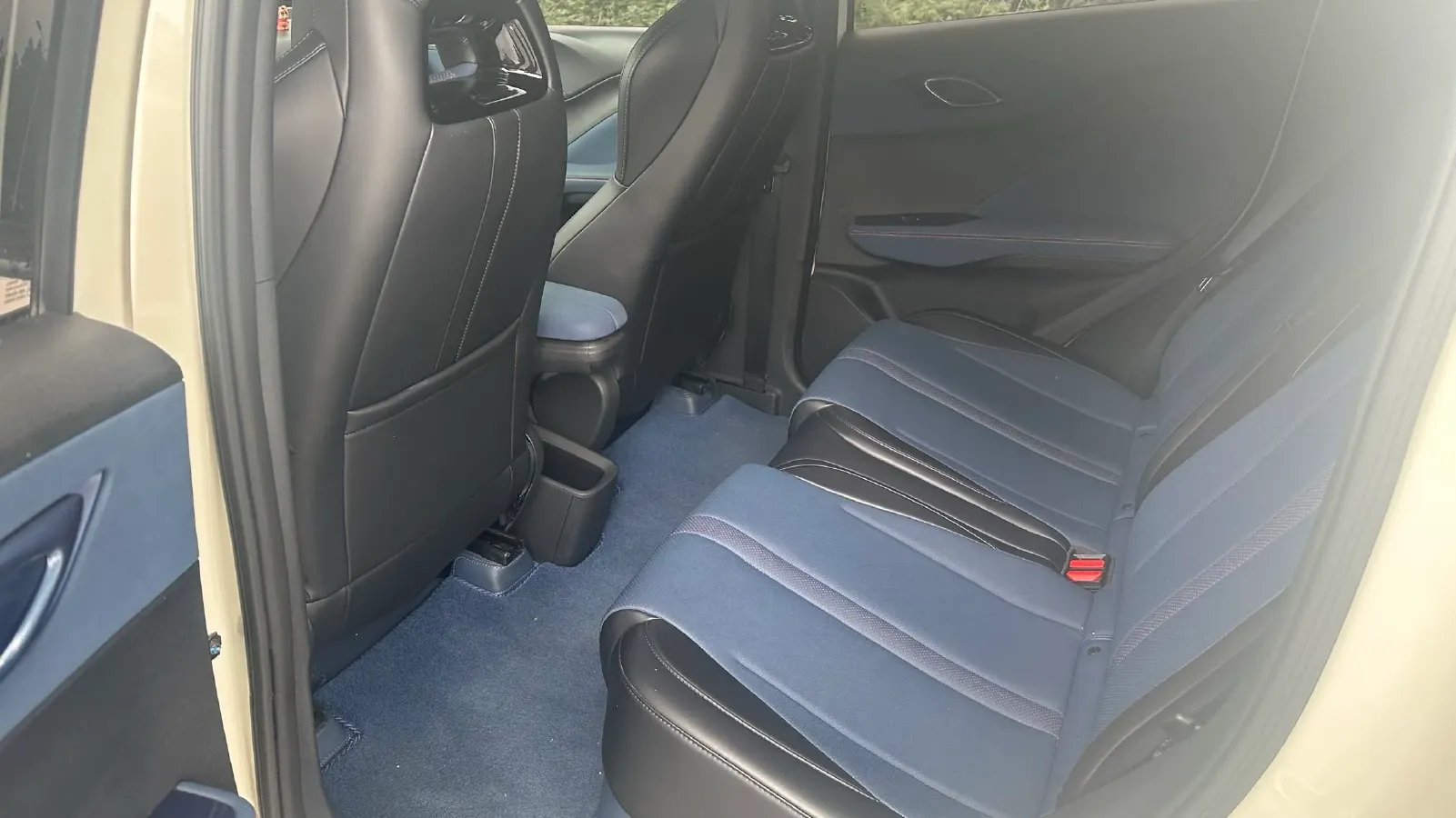 2024 BYD Seagull BEV 30.08KWH,autocango,china used car exporter,china ev exporter,chinese used car exporter,chinese used ev exporter