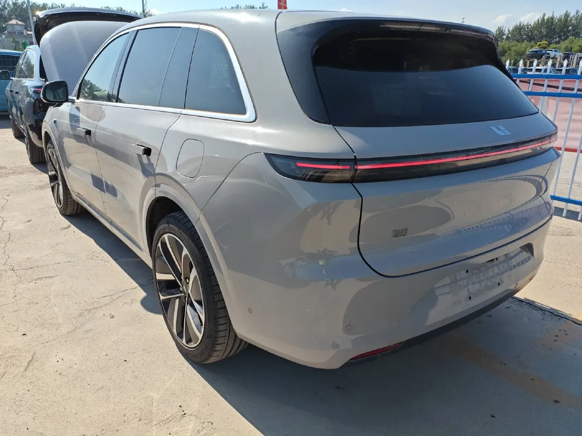 2024 Li L6 Range Extended 154HP L4 REEV 36.8KWH,autocango,china used car exporter,china ev exporter,chinese used car exporter,chinese used ev exporter