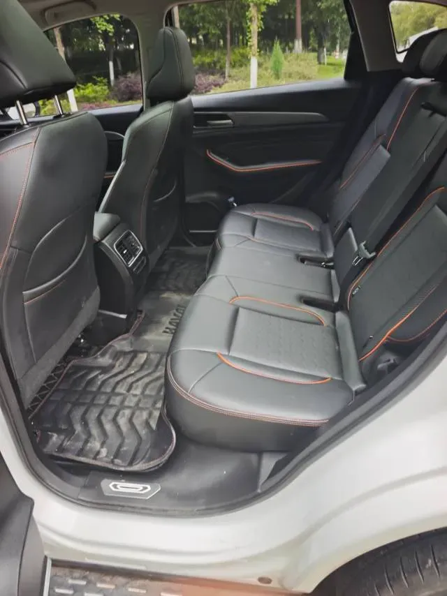 2020 Haval F7 1.5T 169HP L4 7DCT,autocango,china used car exporter,china ev exporter,chinese used car exporter,chinese used ev exporter