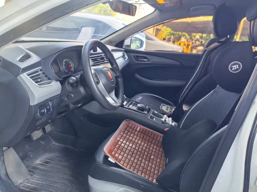 2019 Roewe Ei5 BEV 52.5KWH,autocango,china used car exporter,china ev exporter,chinese used car exporter,chinese used ev exporter