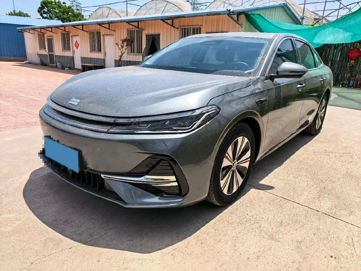 2025 Geely Galaxy A7 1.5L 112HP L4 1DHT PHEV,autocango,china used car exporter,china ev exporter,chinese used car exporter,chinese used ev exporter
