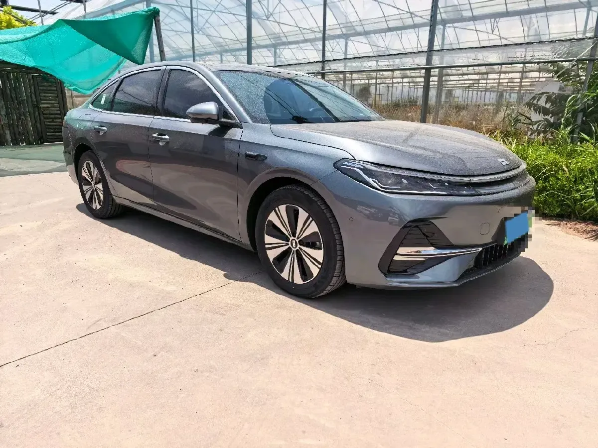 2025 Geely Galaxy A7 1.5L 112HP L4 1DHT PHEV,autocango,china used car exporter,china ev exporter,chinese used car exporter,chinese used ev exporter