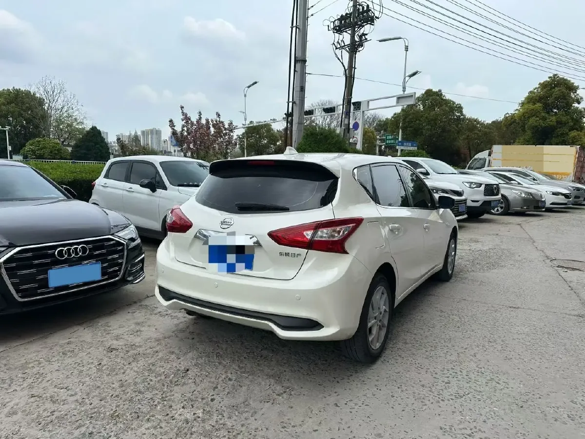 2023 Nissan Tiida 1.6L 122HP L4 CVT,autocango,china used car exporter,china ev exporter,chinese used car exporter,chinese used ev exporter