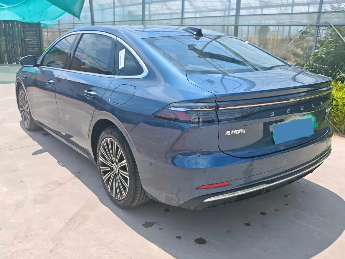 2025 Geely Galaxy A7 1.5L 112HP L4 1DHT PHEV,autocango,china used car exporter,china ev exporter,chinese used car exporter,chinese used ev exporter