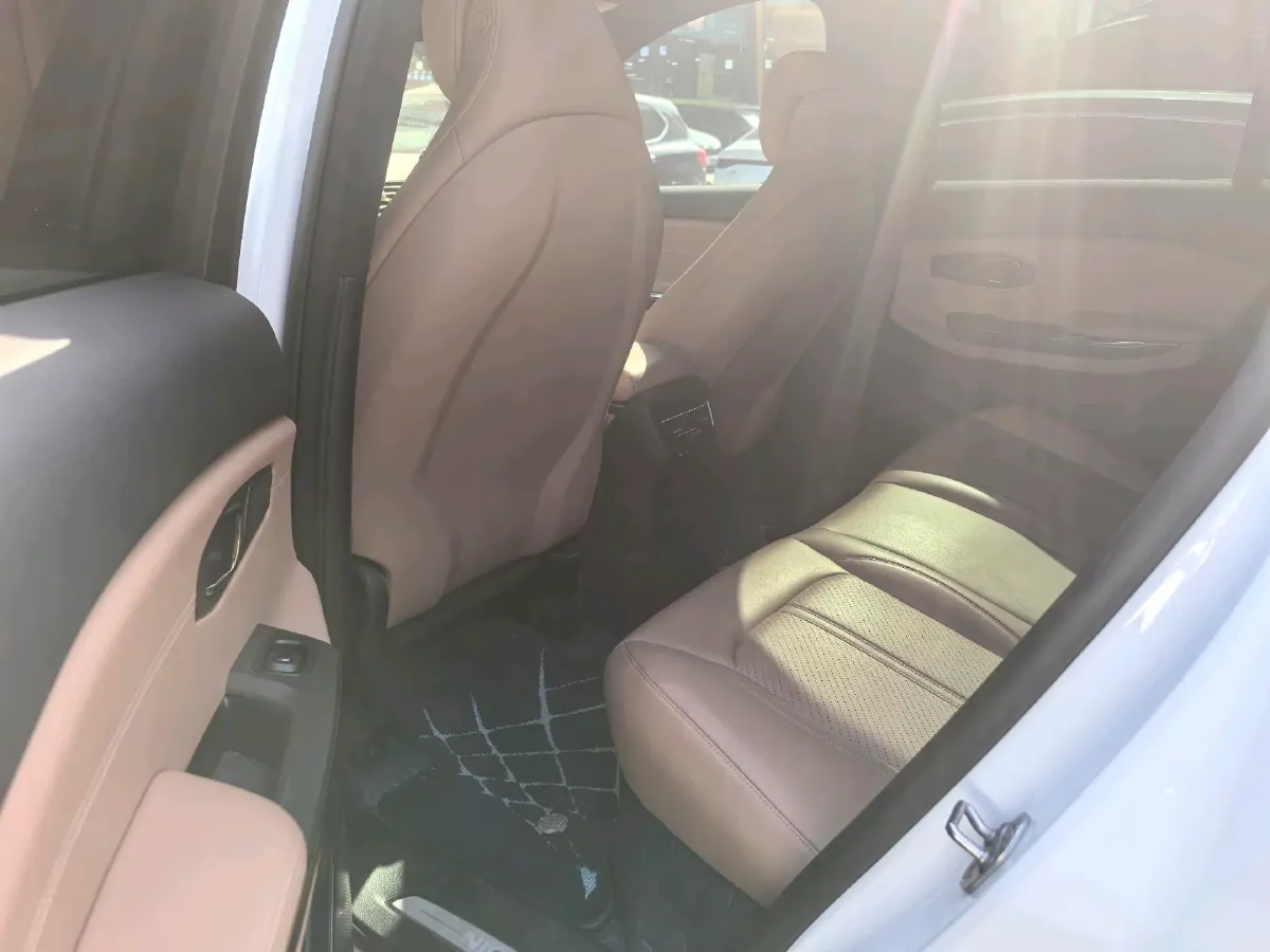 2020 NIO ES6 BEV 100KWH,autocango,china used car exporter,china ev exporter,chinese used car exporter,chinese used ev exporter