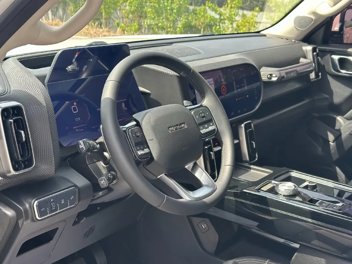 2021 Haval Dargo 2.0T 211HP L4 7DCT,autocango,china used car exporter,china ev exporter,chinese used car exporter,chinese used ev exporter