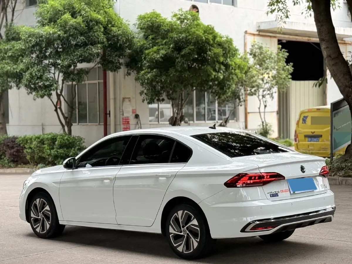 2023 Volkswagen Bora 1.2T 116HP L4 7DCT,autocango,china used car exporter,china ev exporter,chinese used car exporter,chinese used ev exporter